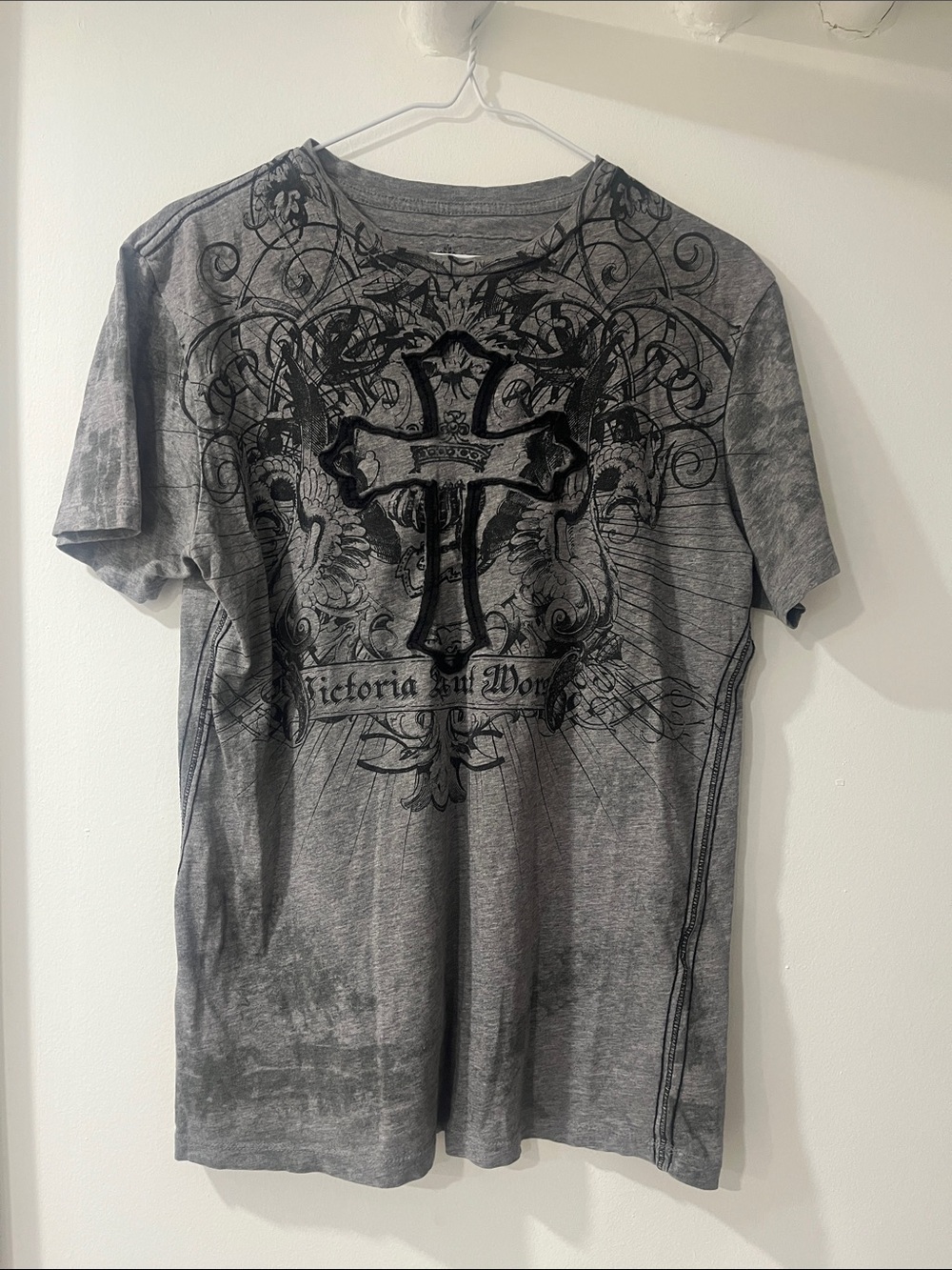 Grey Y2K T Shirt SMALL